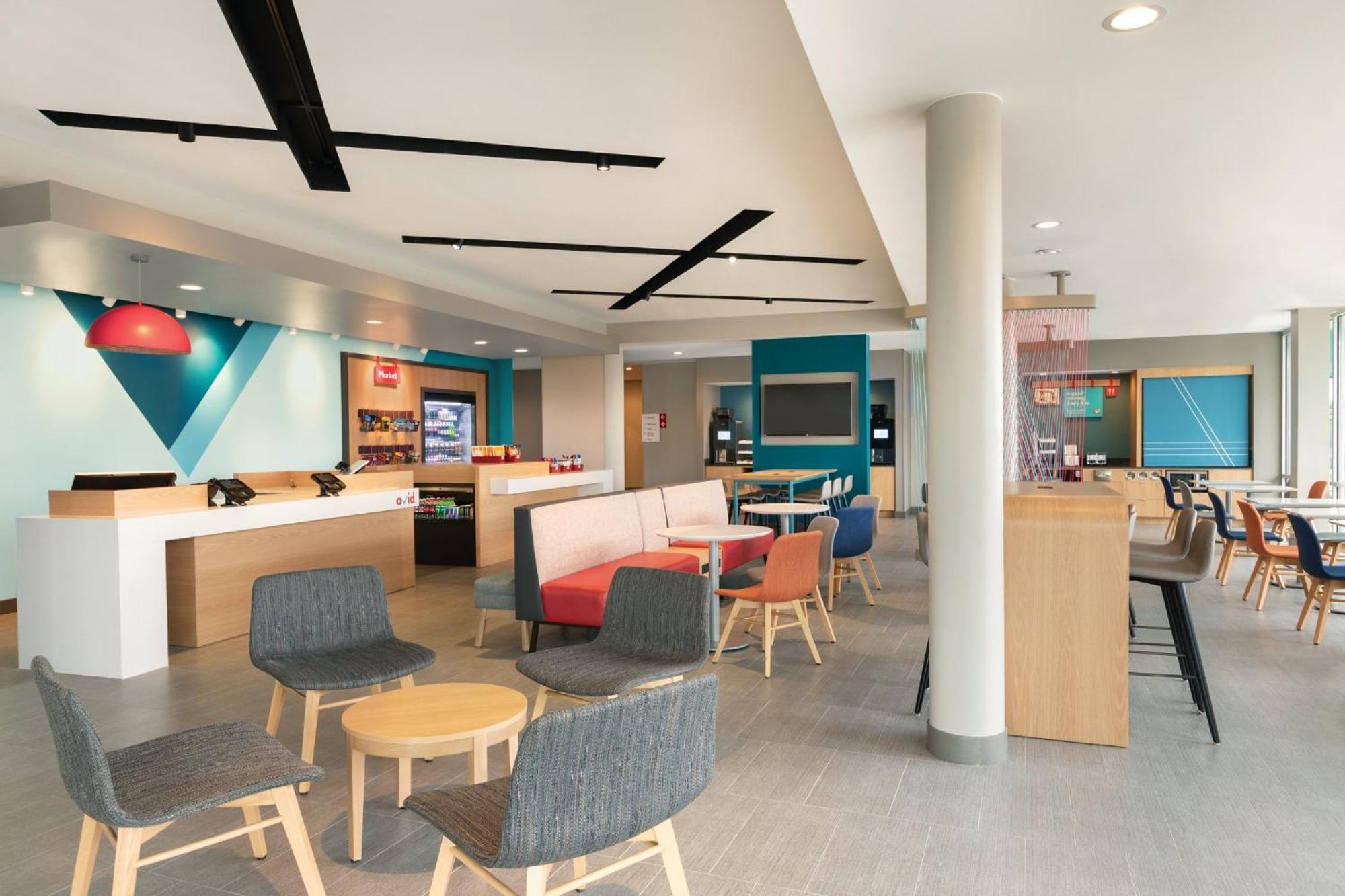 Avid Hotel Traverse City By Ihg Ngoại thất bức ảnh